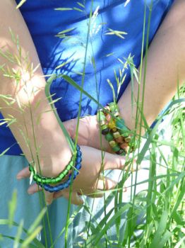 Shanti Mala Bracelet Recycled Glass & Brass #2