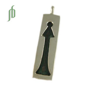 Mountain Pose Pendant: "Mountain Tag"