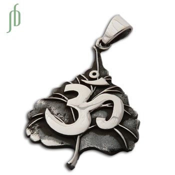 Om Bodhi Leaf Pendant